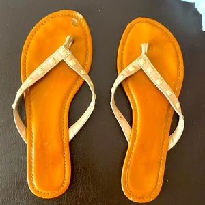 Bamboo sandals